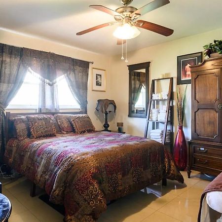 Sherry'S Place Home & Apartments ดาเนียบีช ภายนอก รูปภาพ