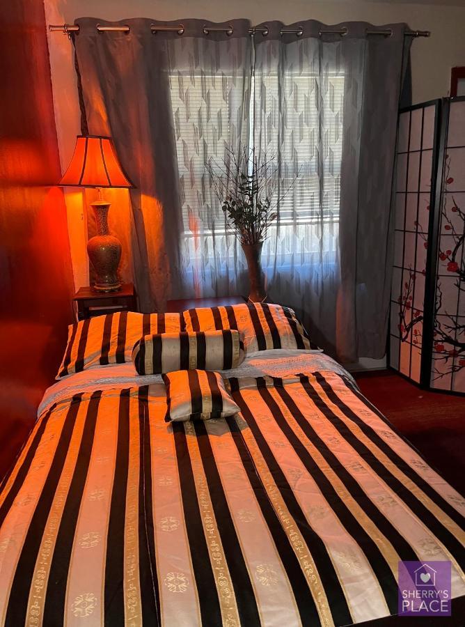 Sherry'S Place Home & Apartments ดาเนียบีช ภายนอก รูปภาพ