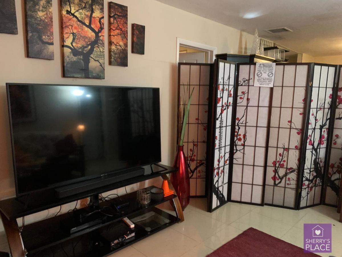 Sherry'S Place Home & Apartments ดาเนียบีช ภายนอก รูปภาพ